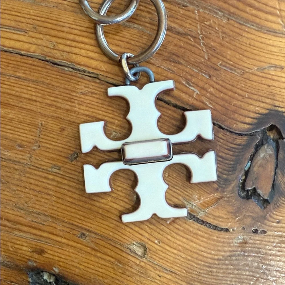 Tory Burch Kira Lock Key Fob White and Gold Keychain